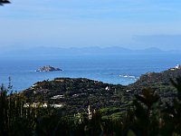 DSC 6667  -  ISOLA D'ELBA, IN LONTANANZA