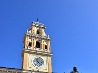 DSC 7145  -  PIAZZA GARIBALDI CON MONUMENTO